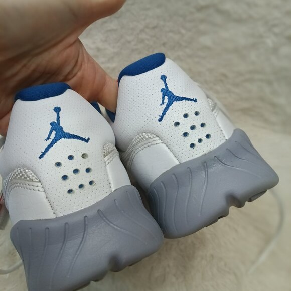 Nike Air Jordans Red & Blue on White Mesh Strap Youth Size 7Y - Picture 4 of 10